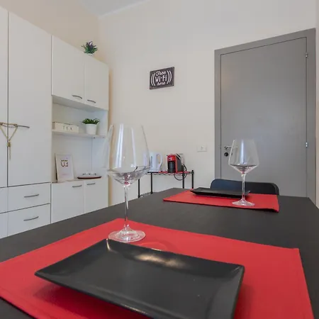 Apartment Quiet House In Cit By Wonderful Italy