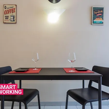Quiet House In Cit By Wonderful Italy Torino